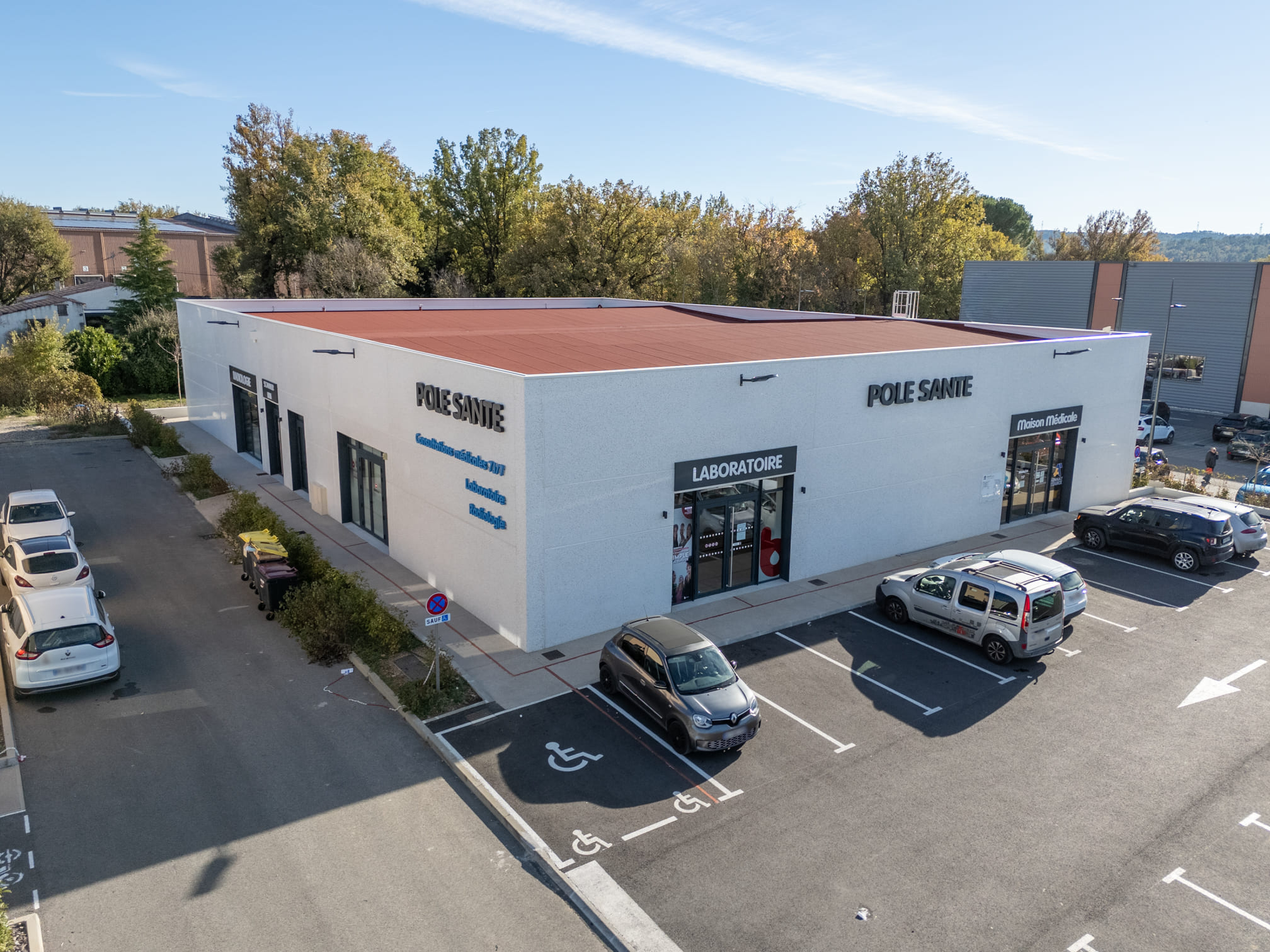 pole-sante-montauroux-exterieur